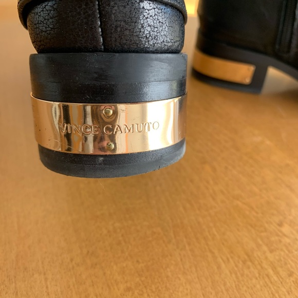 MISMATCH!! Vince Camuto Black Leather π€ Zipper Gold Hardware π Winivie Boots! - Picture 6 of 16